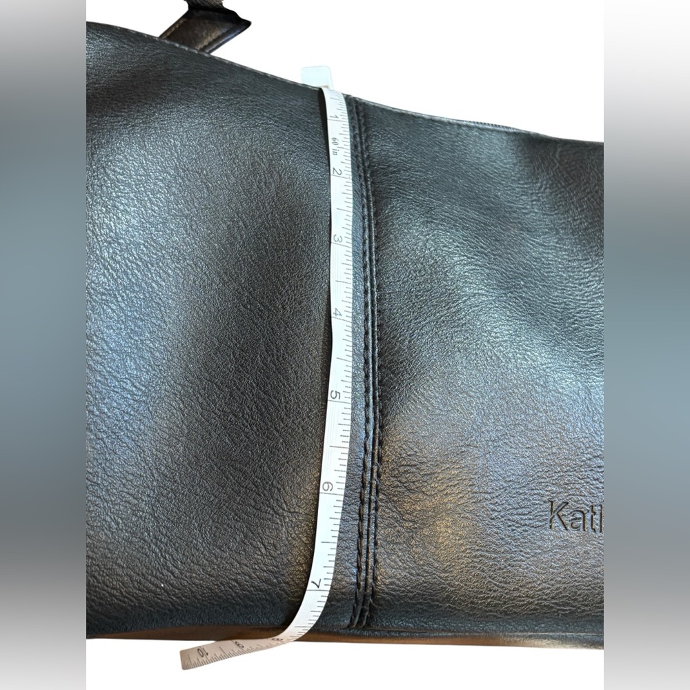 Black Faux Leather Convertible Shoulder Crossbody Bag Gold Hardware - Picture 10 of 11